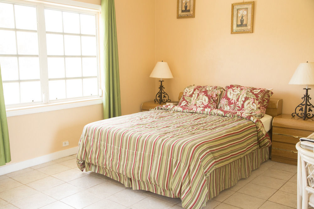 Surfers Manor Motel Gregory Town Kültér fotó